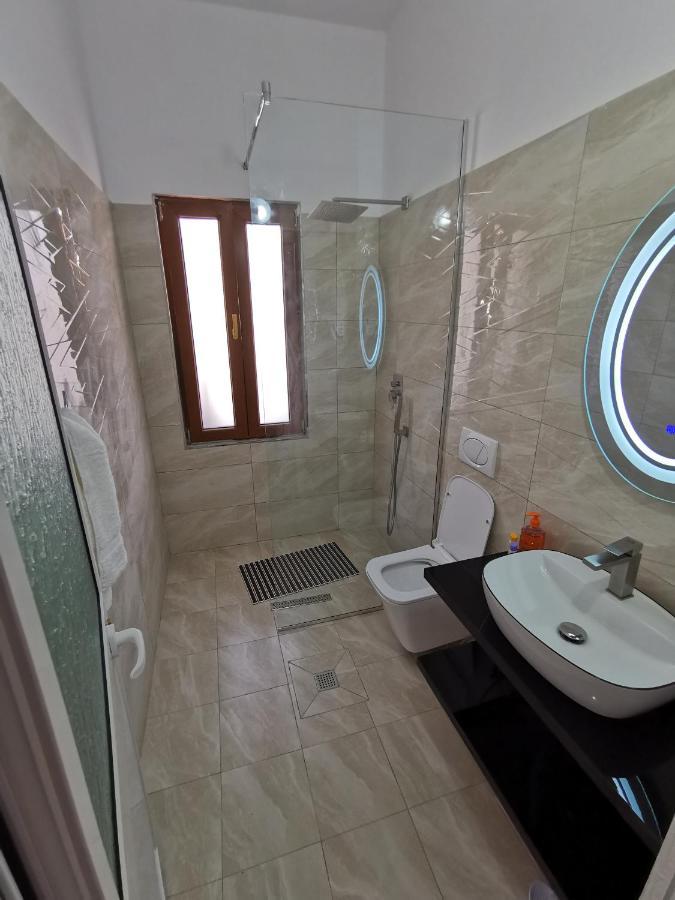 مبيت وإفطار بيرات Bujtina Valgent المظهر الخارجي الصورة